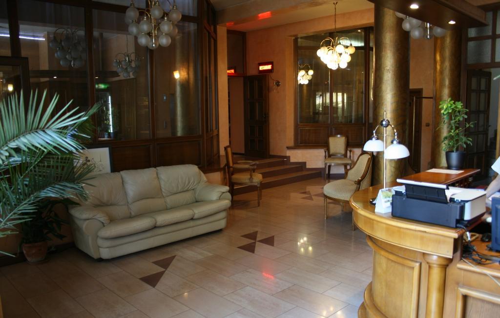Hotel Nicol Plovdiv Extérieur photo